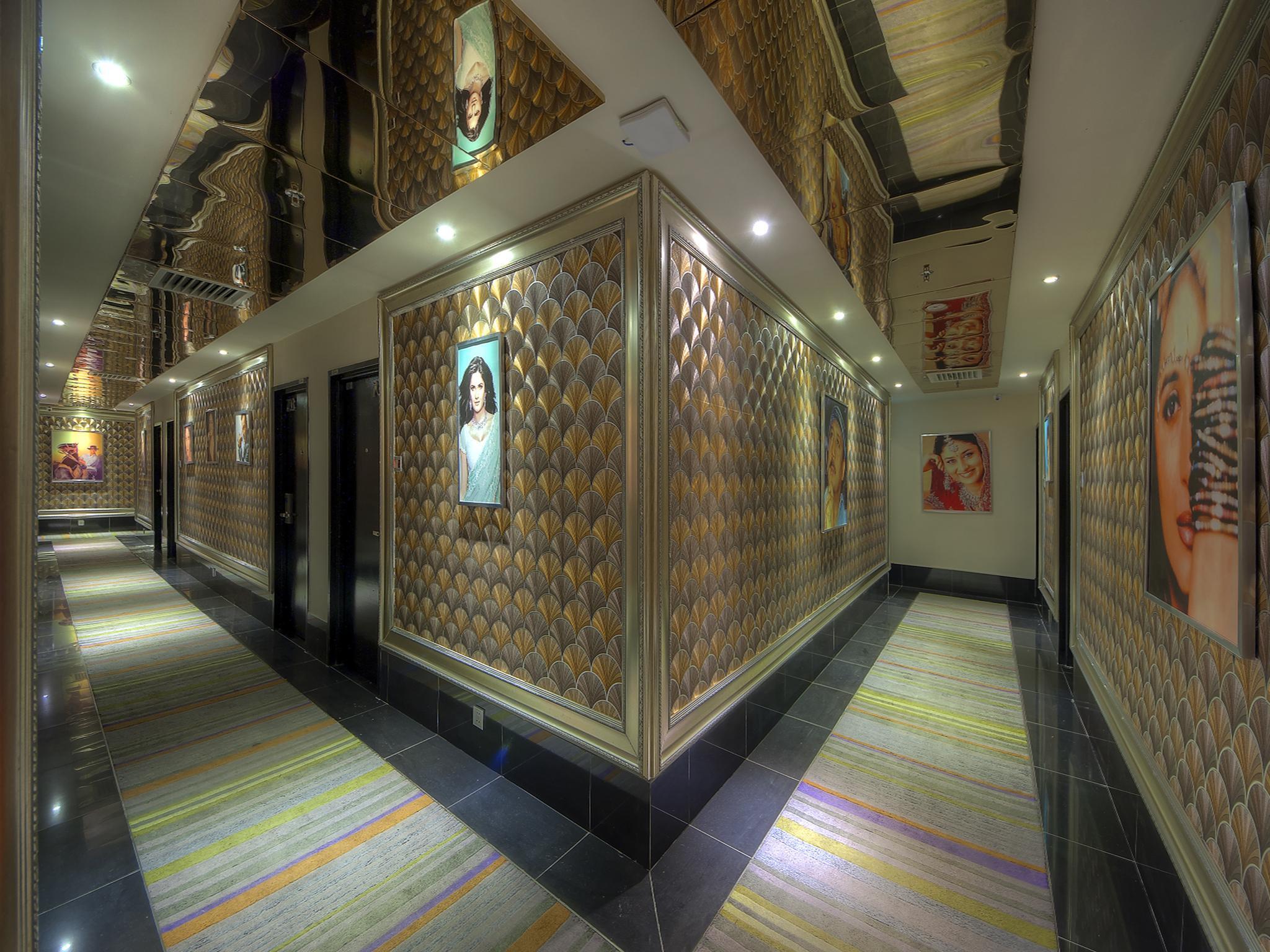 Arenaa Star Hotel Куала Лумпур Екстериор снимка