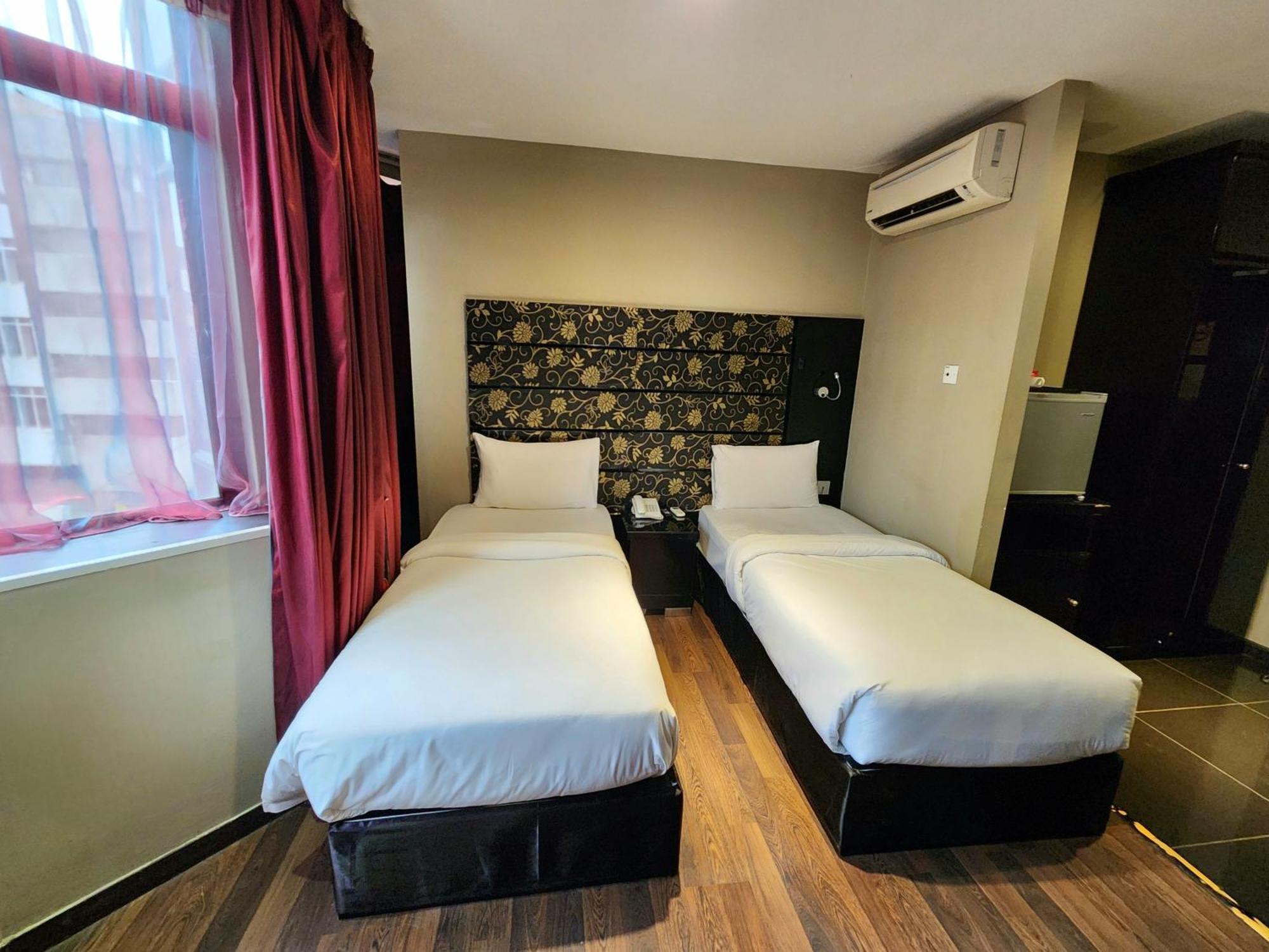 Arenaa Star Hotel Куала Лумпур Екстериор снимка