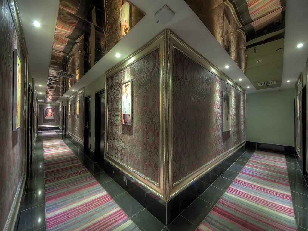 Arenaa Star Hotel Куала Лумпур Екстериор снимка